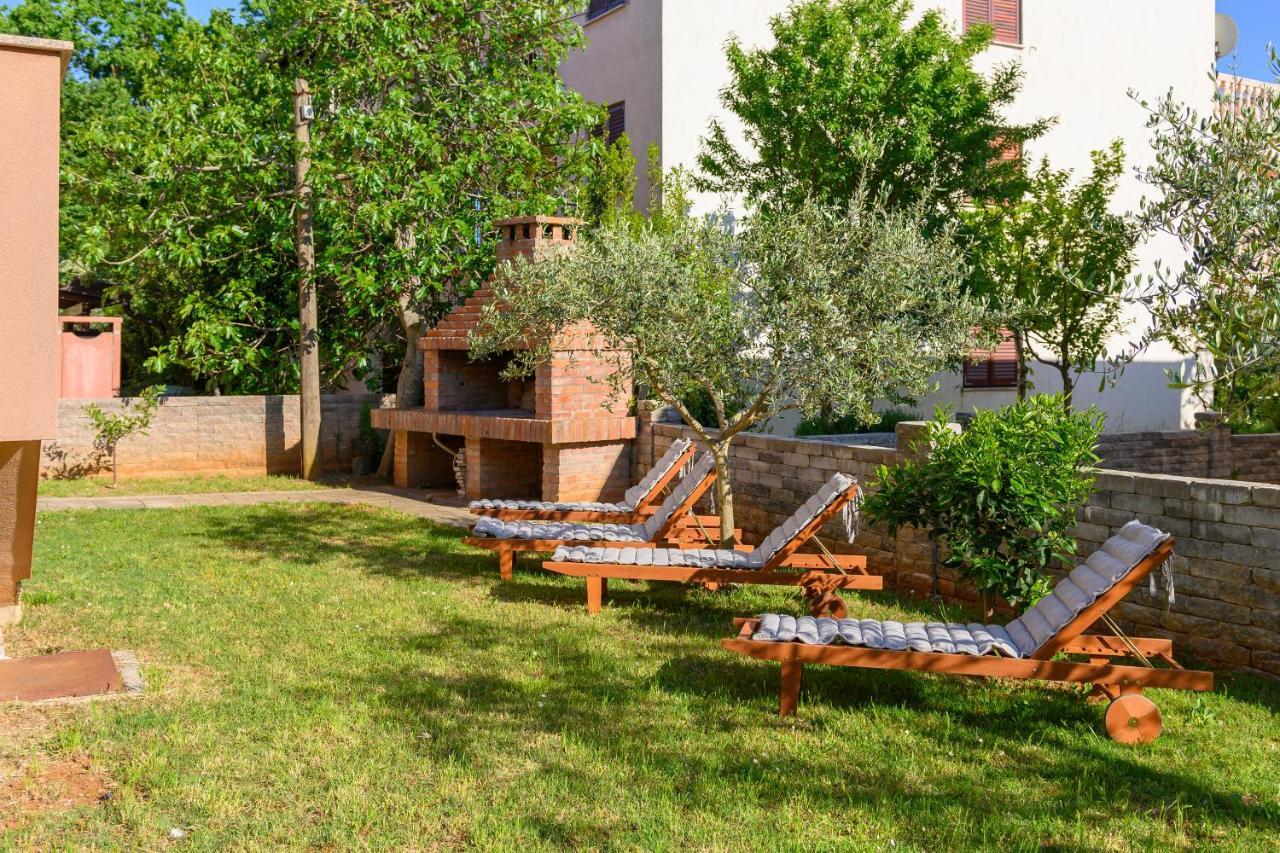 Kuca Lana Apartment Medulin Exterior foto